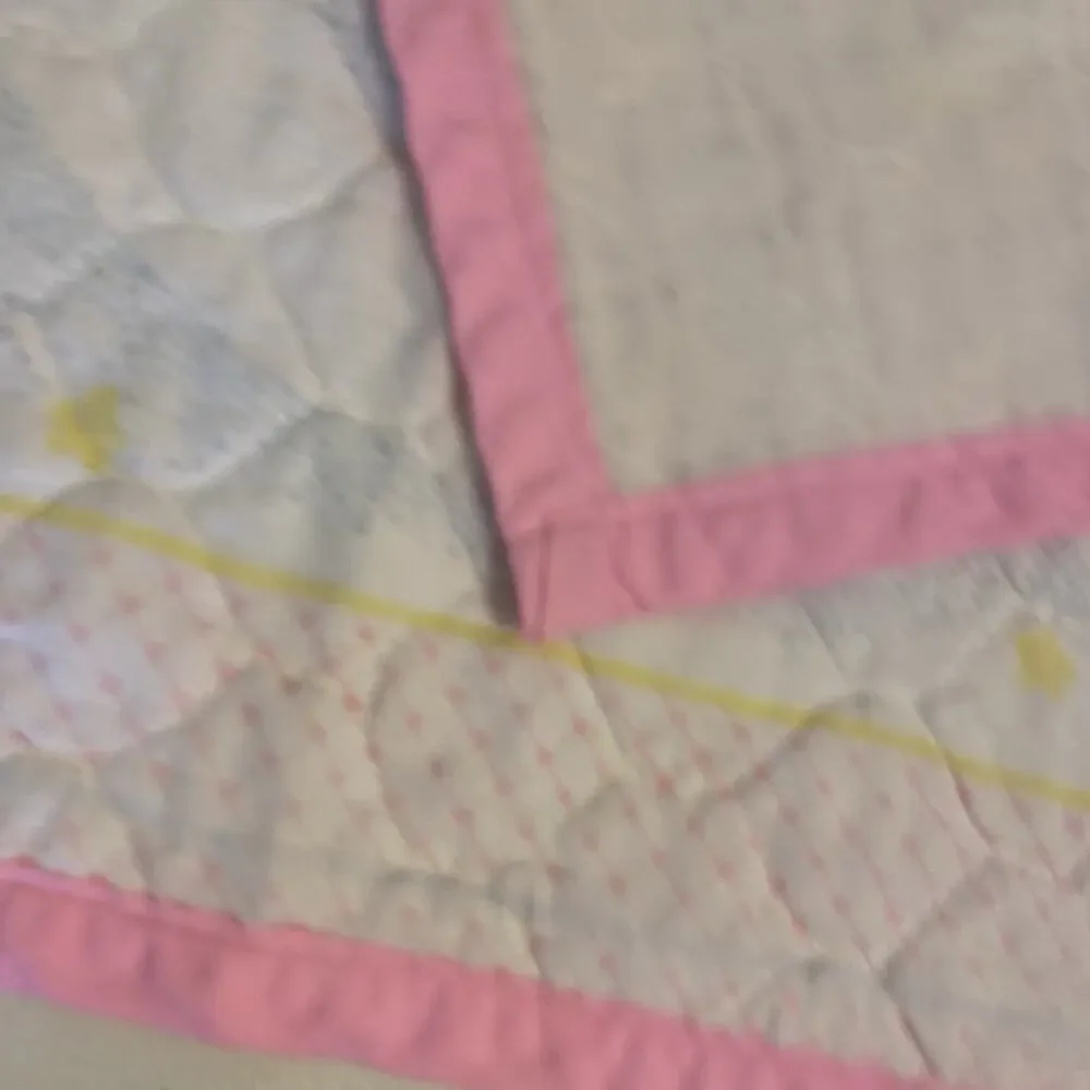 Vintage 1980s Hugga Bunch Crib Baby Nursery Blanket Soft Cotton Novelty Quilted